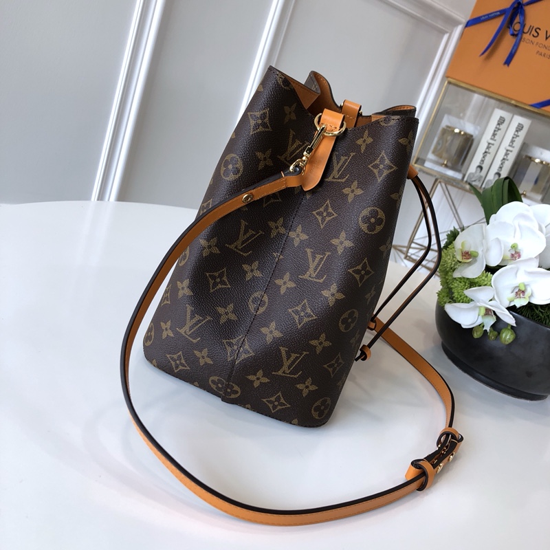 LV Bucket Bags
